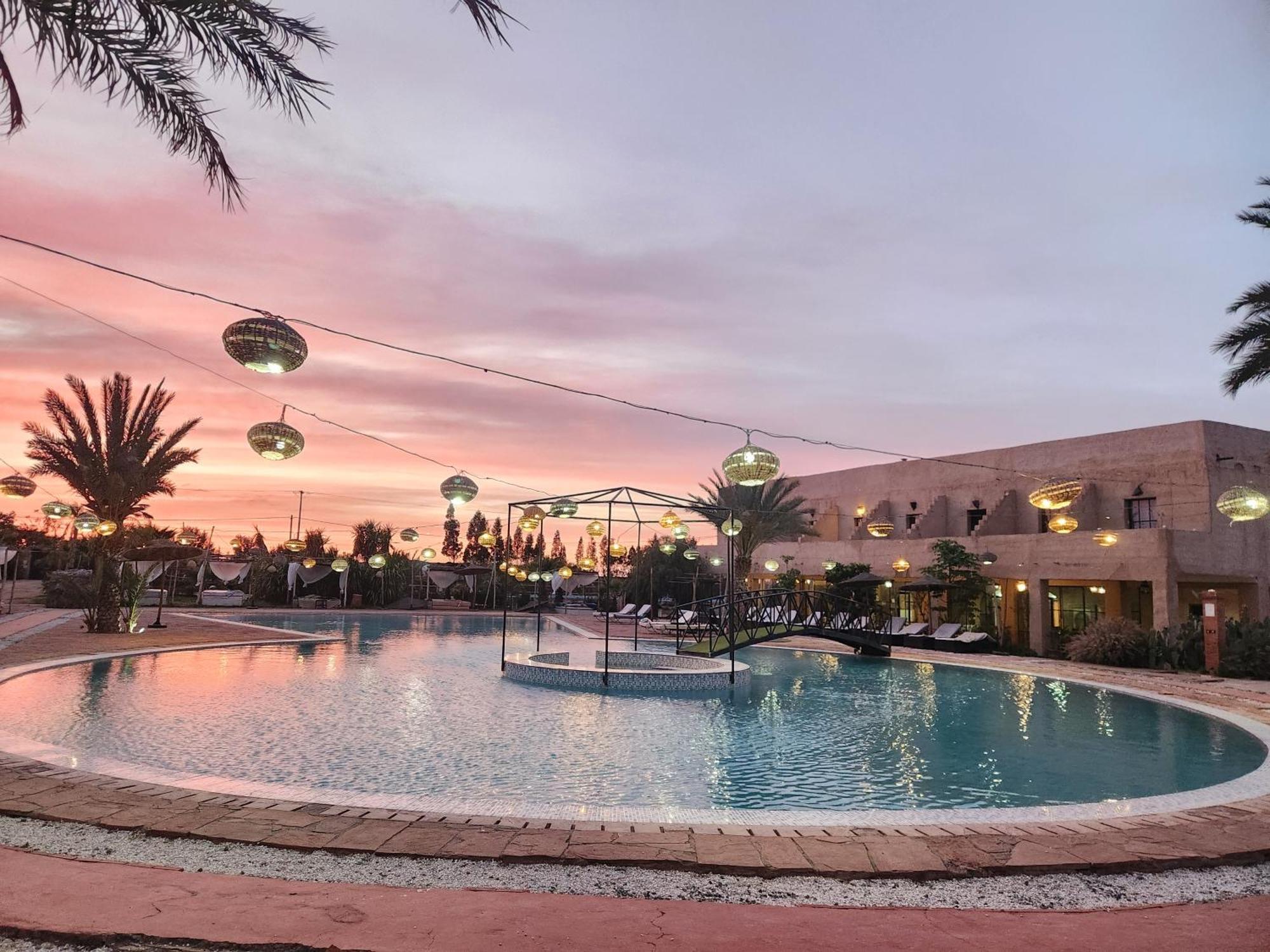 Les Jardins D Amizmiz 6 Piscines Panzió Wawizelte Kültér fotó